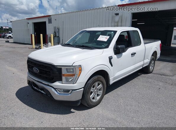 1FTEX1CB9NKF15062 2022 FORD F150 White Առջևի ձախ երեք քառորդ տեսարան