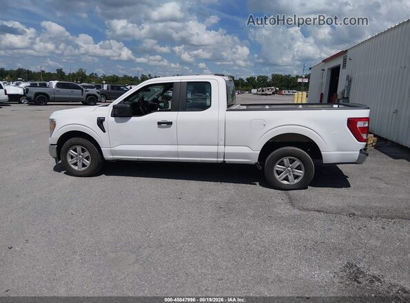 1FTEX1CB9NKF15062 2022 FORD F150 White Սալոնի 360 աստիճան տեսք