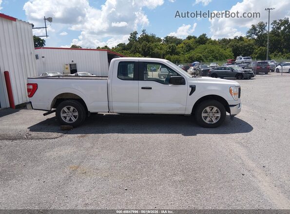 1FTEX1CB9NKF15062 2022 FORD F150 White Սալոնի հետևի տեսք