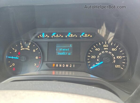 1FTEX1CF3GFB30210 2016 FORD F150 Красный Вид щитка приборов