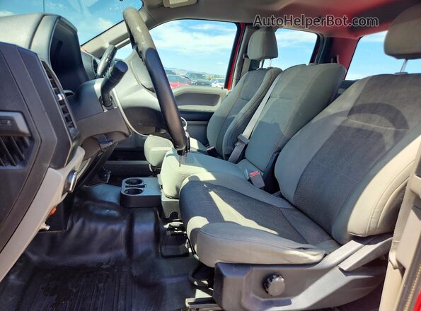 1FTEX1CF3GFB30210 2016 FORD F150 Красный Вид салона спереди