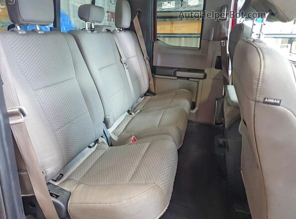 1FTEX1CF5GFC97281 2016 FORD F150 Red Rear seats view