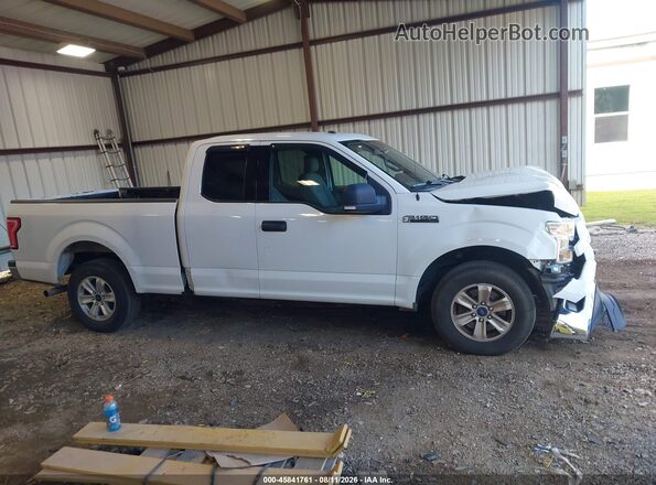 1FTEX1CF7GFC89571 2016 FORD F150 White Панорамний вид салону 360°