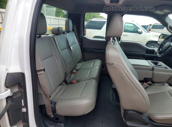 1FTEX1CG5HFA42432 2017 FORD F150 White Вид задніх сидінь