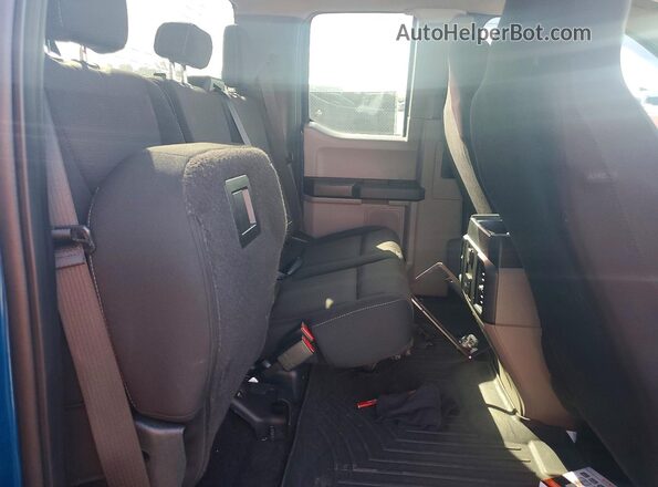 1FTEX1CP0HKE44012 2017 FORD F150 Синий Вид задних сидений