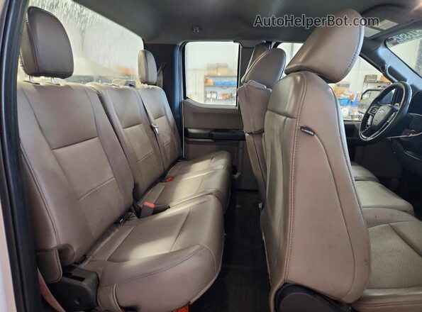 1FTEX1CP1LKD83858 2020 FORD F150 White Вид задніх сидінь