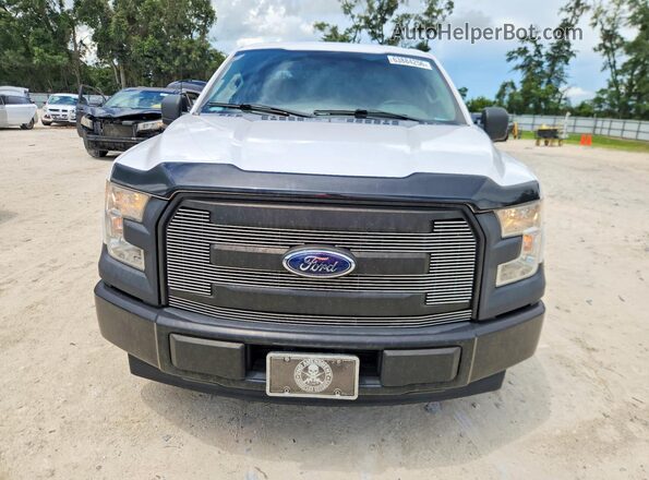 1FTEX1CP2HKC15802 2017 FORD F150 White Widok z przodu