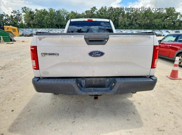 1FTEX1CP2HKC15802 2017 FORD F150 White Widok z tyłu