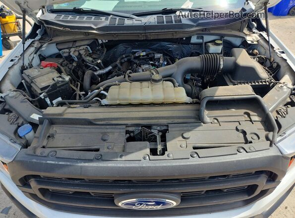 1FTEX1CP2PKD07006 2023 FORD F150 White Vista interior trasera