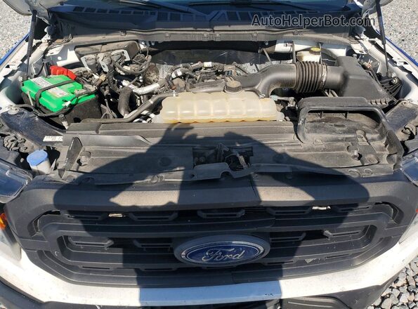 1FTEX1CP2PKE72991 2023 FORD F150 White Vista interior trasera