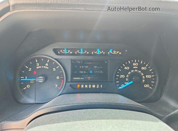 1FTEX1CP3HKD35267 2017 FORD F150 Red Instrument cluster view