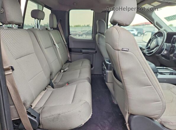 1FTEX1CP5GFC47103 2016 FORD F150 Черный Вид задних сидений