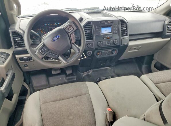 1FTEX1CP5JKE21511 2018 FORD F150 Two Tone Dashboard view