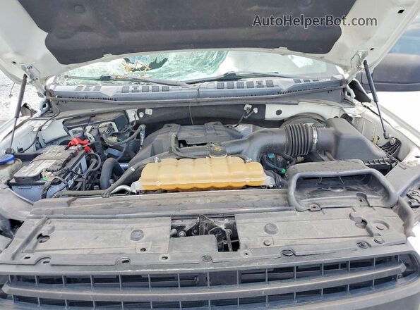 1FTEX1CP5JKE28331 2018 FORD F150 White Вид задньої частини салону