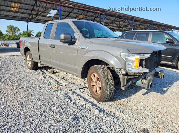 1FTEX1CP6JFB20089 2018 FORD F150 Gray Front right