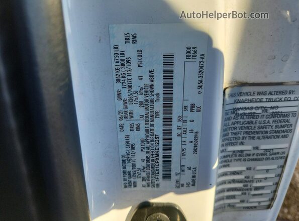 1FTEX1CPXMKE12257 2021 FORD F150 White Vista del compartimento del motor