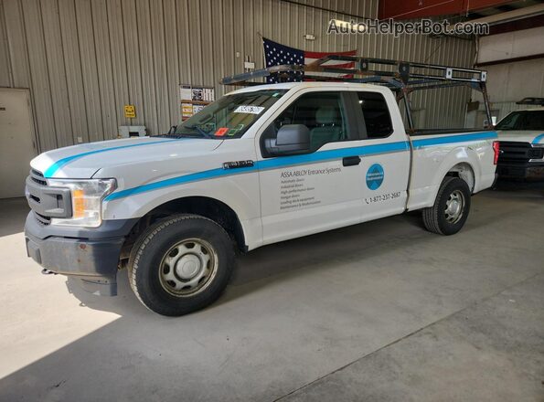 1FTEX1EB0KKD16118 2019 FORD F150 White Панорамний вид салону 360°