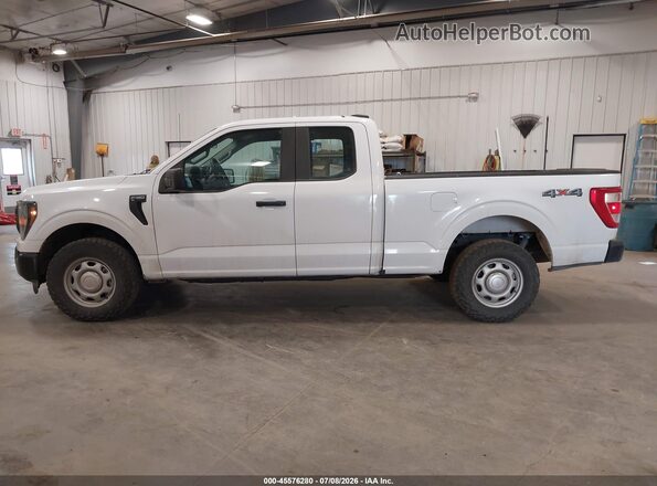 1FTEX1EB2PKD35308 2023 FORD F150 White Vista interior de 360 grados