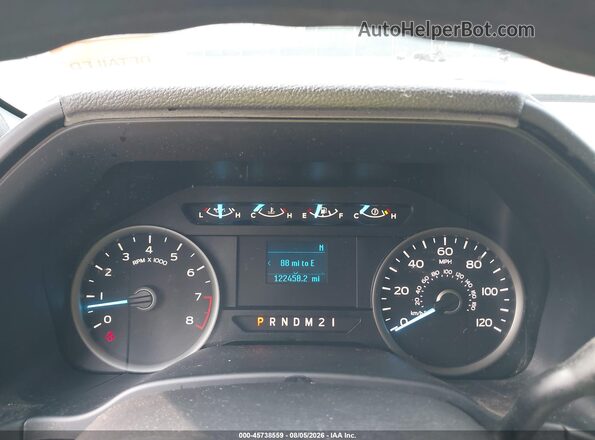 1FTEX1EB9KKC74578 2019 FORD F150 Gray Widok tylnych siedzeń