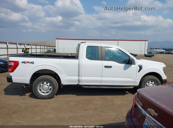 1FTEX1EBXMKD73705 2021 FORD F150 White Vista interior trasera
