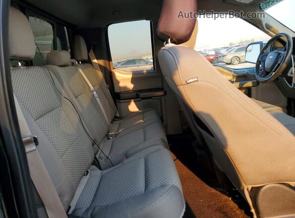 1FTEX1EP1GKE00578 2016 FORD F150 Green Rear seats view