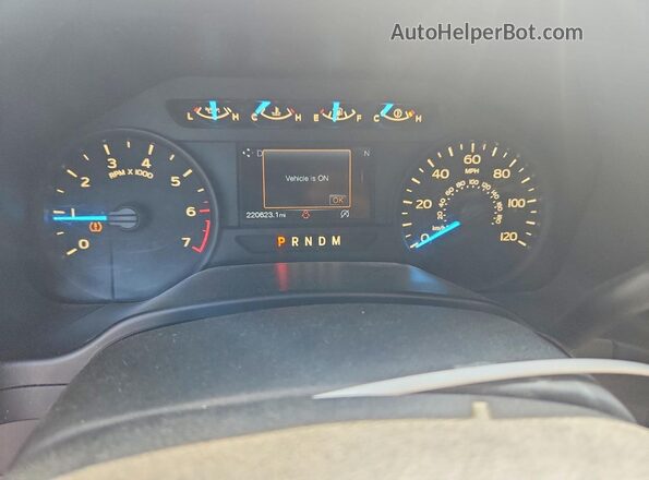 1FTEX1EP1JKF67871 2018 FORD F150 White Vista del cuadro de instrumentos