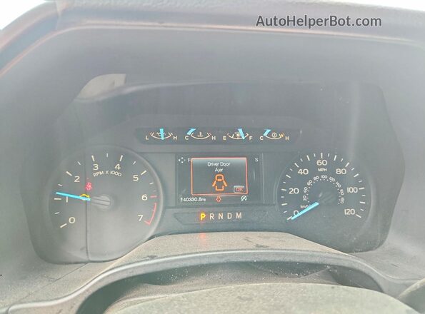 1FTEX1EP2KKC81612 2019 FORD F150 White ხელსაწყოთა პანელის ხედი