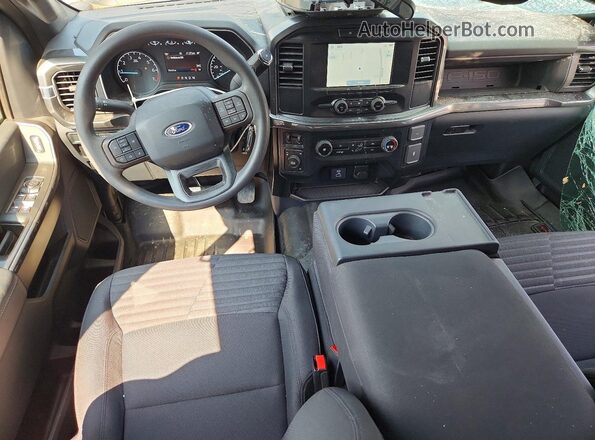 1FTEX1EP2NKE61676 2022 FORD F150 Silver Dashboard view