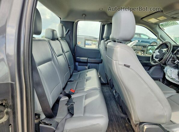 1FTEX1EP5MKE36821 2021 FORD F150 Gray Rear seats view