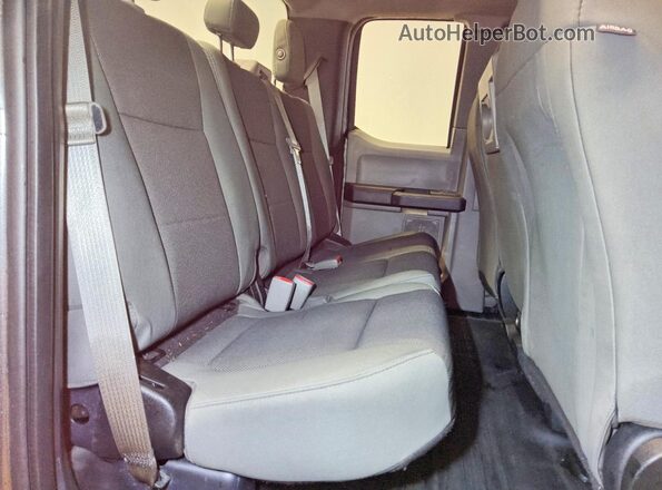 1FTEX1EP6GFA84040 2016 FORD F150 Gray Rear seats view