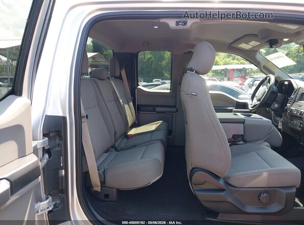 1FTEX1EP6HFA64789 2017 FORD F150 Silver VIN კოდის სტიკერის ხედი