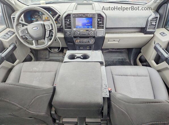 1FTEX1EP7LFB29674 2020 FORD F150 Black Dashboard view