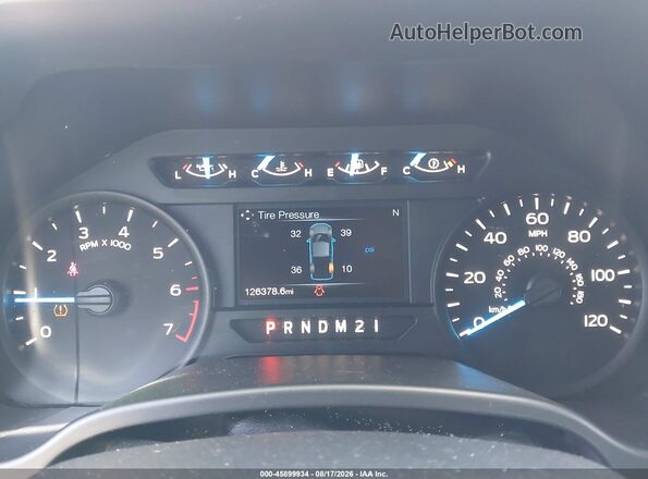 1FTEX1EP9HFC29329 2017 FORD F150 Gray Vista de los asientos traseros