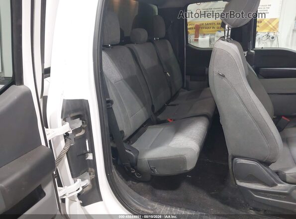 1FTEX1EP9MKD17251 2021 FORD F150 White VIN կոդի պիտակի տեսք