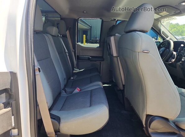 1FTEX1EPXGFB35622 2016 FORD F150 Белый Вид задних сидений