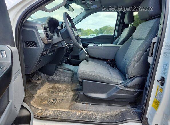 1FTEX1K5XRKD92437 2024 FORD F150 White Vista interior delantera