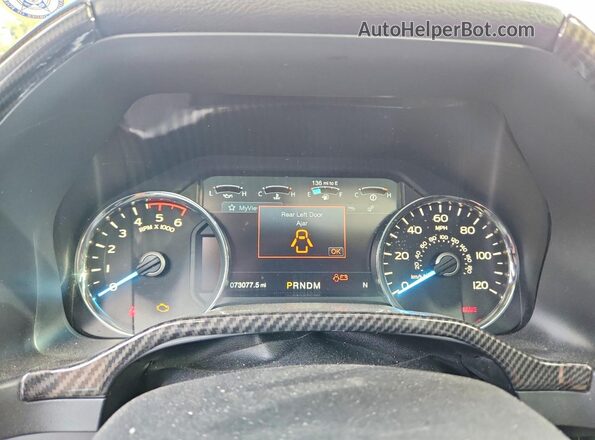 1FTFW1E16JFD78287 2018 FORD F150 White Widok zestawu wskaźników