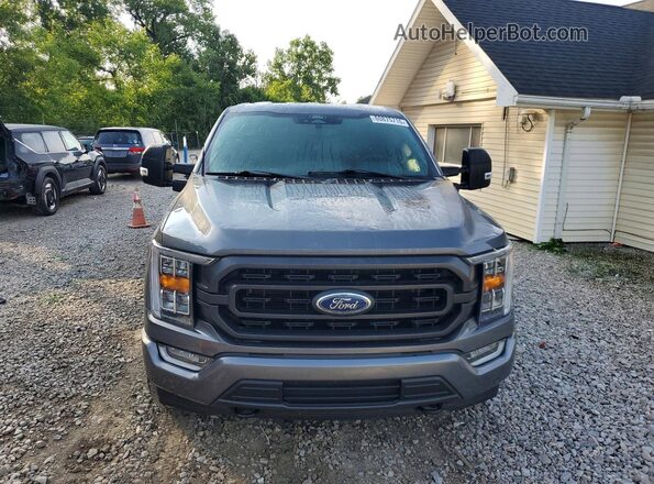 1FTFW1E50NFC10430 2022 FORD F150 Gray Widok z przodu