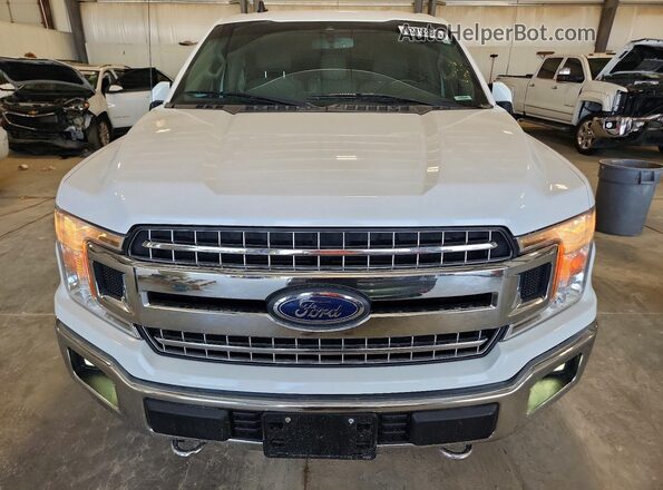 1FTFW1E53KKF33051 2019 FORD F150 Белый Вид спереди