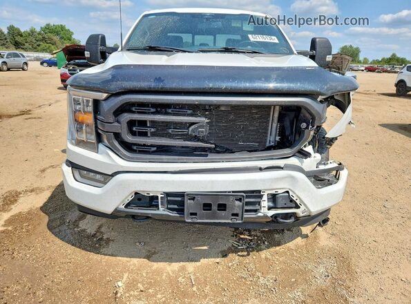 1FTFW1E55PKD54792 2023 FORD F150 White Вид спереду