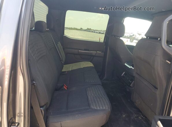 1FTFW1E58NFB88919 2022 FORD F150 Charcoal Widok tylnych siedzeń
