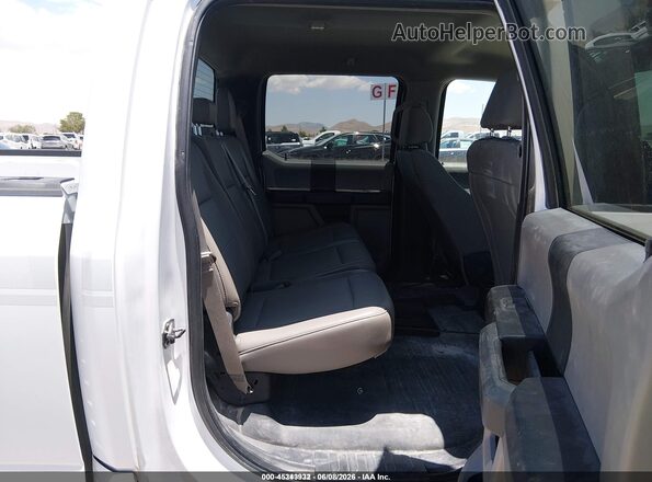 1FTFW1E59JKF63685 2018 FORD F150 White Widok naklejki z numerem VIN
