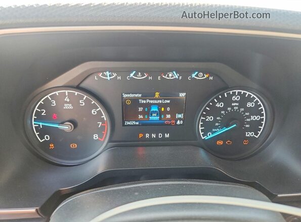 1FTFW1E59PFB03038 2023 FORD F150 Белый Вид щитка приборов