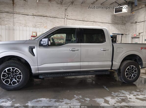1FTFW1E81NFB11058 2022 FORD F150 Silver Widok wnętrza 360 stopni