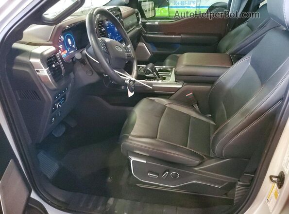 1FTFW1E81PFD22117 2023 FORD F150 Серый Вид салона спереди