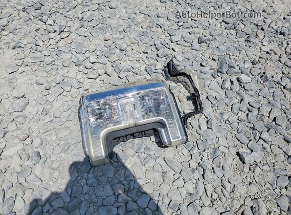1FTFW1E83NKF20007 2022 FORD F150 Silver Widok komory silnika