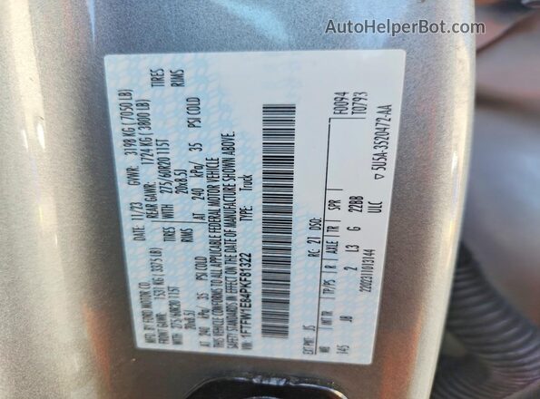 1FTFW1E84PKF81322 2023 FORD F150 Silver Widok komory silnika