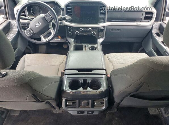 1FTFW1E85NFC20302 2022 FORD F150 Серебряный Вид панели приборов