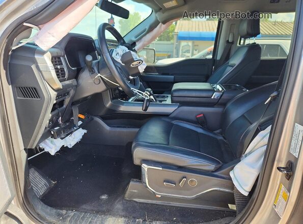 1FTFW1E89PFC69134 2023 FORD F150 Silver Front interior view