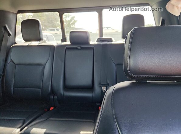 1FTFW1E89PFC69134 2023 FORD F150 Silver Rear seats view